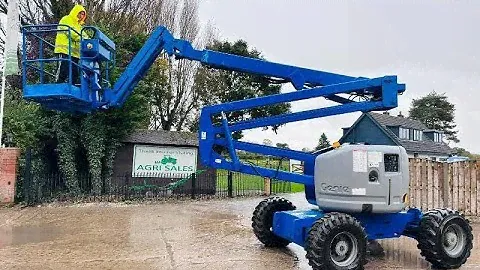 GENIE Z-4525 AIREL PLATFORM * 25FT REACH * C/W TELESCOPIC BOOM