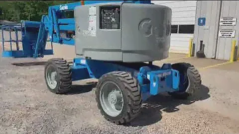 Genie Z-45 Articulated Boom Lift