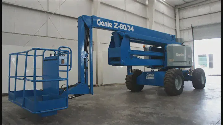 Como Operar o Manejar una Plataforma Articulada Marca GENIE Modelo Z60/34/4WD Diesel de 500 Libras